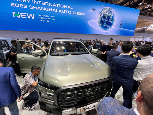 Chery perkenalkan Himla, pikap double cabin, di Shanghai Auto Show (SAS), Rabu 23 April 2025. Foto: Tio Ridwan/kumparan
