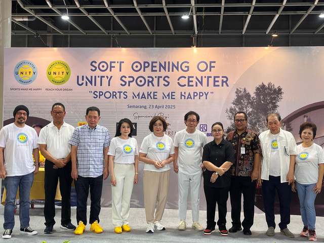 Soft Opening Unity Sports Center, Semarang. Foto: Intan Alliva/kumparam