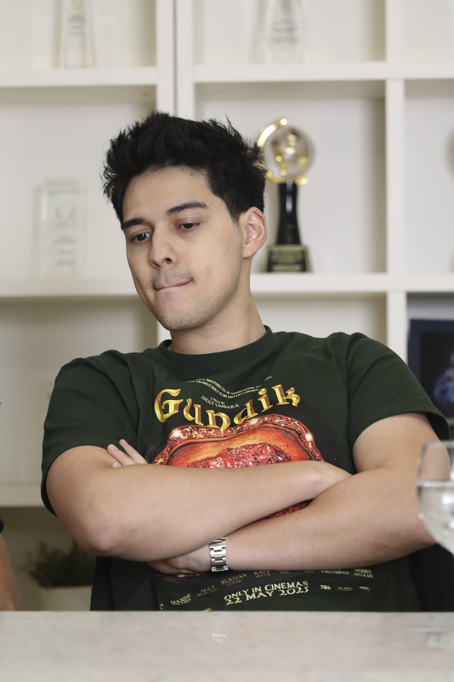 Pemain film Gundik Maxime Bouttier saat berkunjung ke kumparan. Foto: Dicky Adam Sidiq/kumparan