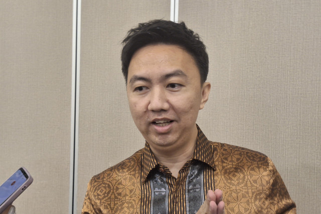 Kepala Strategi Perusahaan, Hyundai Motors Indonesia (HMID) Hendry Pratama ditemui di Pakarti Centre, Jakarta Pusat, Kamis (24/4/2025). Foto: Argya D. Maheswara/kumparan 