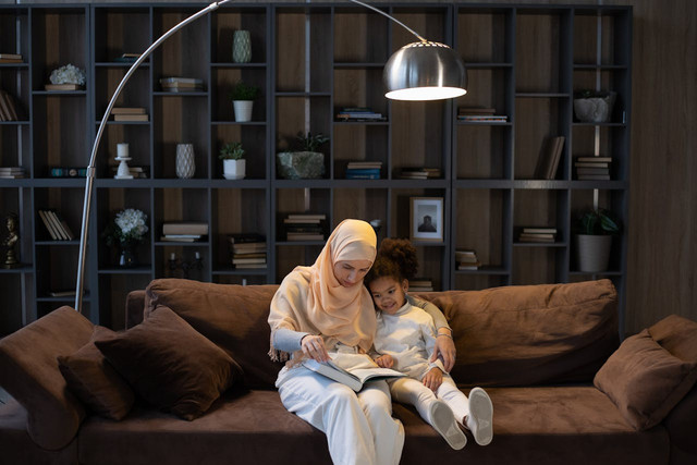 Ilustrasi ibu dan anak. Foto: Pexels