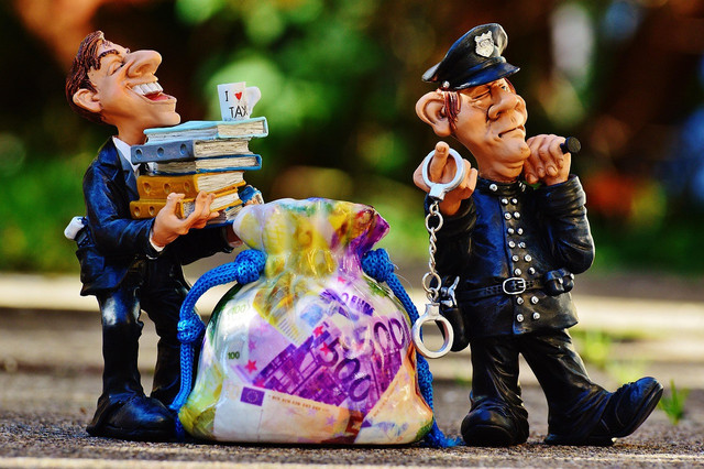 sumber: Pixabay Tax