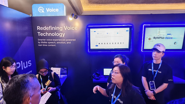 BytePlus hadir di Indonesia membawa beragam solusi berbasis cloud dan AI untuk bisnis lokal, salah satunya adalah BytePlus Voice. Foto: Muhammad Fikrie/kumparan