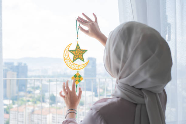 Ilustrasi Bacaan Sholawat Munjiyat, Foto: Unsplash/Ivant Weng Wai.