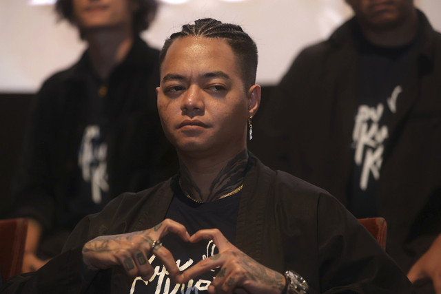 Reza Arap saat konferensi pers film Kupu Kupu Kertas di Epicentrum, Jakarta, Senin, (29/01/2024). Foto: Agus Apriyanto