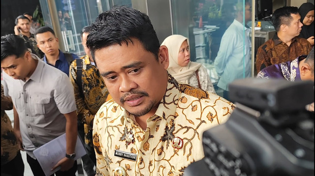 Gubernur Sumut Bobby Nasution di Gedung Merah Putih KPK, Jakarta, Senin (28/4/2025). Foto: Jonathan Devin/kumparan