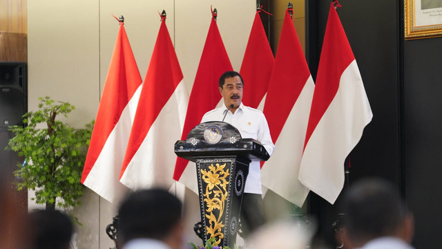 Menteri Imigrasi dan Pemasyarakatan Agus Andrianto saat memberikan kata sambutan pada acara peringatan Hari Bhakti Pemasyarakatan ke-61 di Graha Pemasyarakatan Gedung Direktorat Jenderal Pemasyarakatan, Senin 28 April 2025. (Dok.: Humas Imipas)