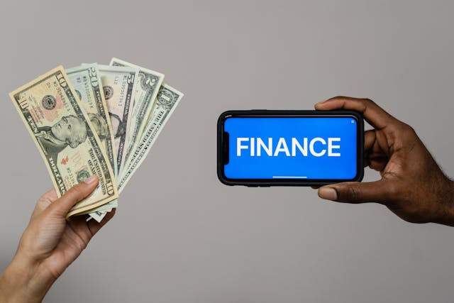 Perbedaan Kompensasi Finansial dan Non Finansial. Foto hanya ilustrasi, bukan tempat sebenarnya. Sumber: Pexels/Tima Miroshnichenko