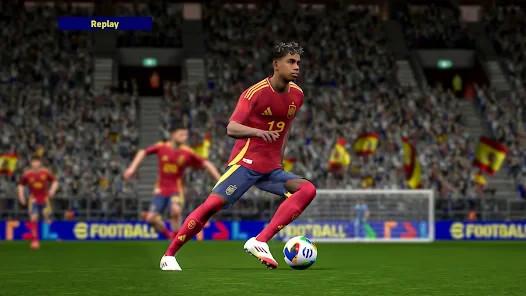 Pro Evolution Soccer (PES) adalah seri permainan video sepak bola yang dikembangkan dan diterbitkan oleh Konami. Foto: Google Playstore