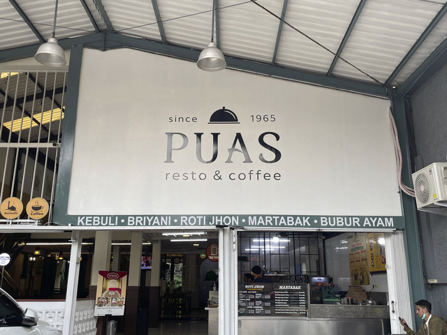 Puas Resto & Coffee yang terletak di Jl. Raya Condet, Jakarta Timur. Foto: Salsha Okta Fairuz/kumparan