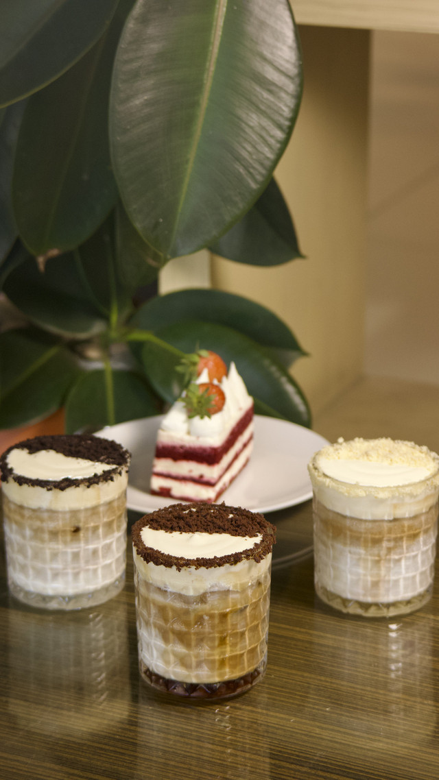 Menu-menu minuman yang ditawarkan di Toastina, kafe ikonik di kawasan Dago.  Foto: Dok. Sheraton Bandung Hotel & Towers