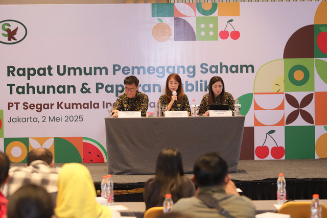 Direktur Utama PT Segar Kumala Indonesia Tbk, Renny Lauren ketika Rapat Umum Pemegang Saham Tahunan (RUPST) di Jakarta, Jumat (2/5). Foto:  Dok: PT Segar Kumala Indonesia Tbk
