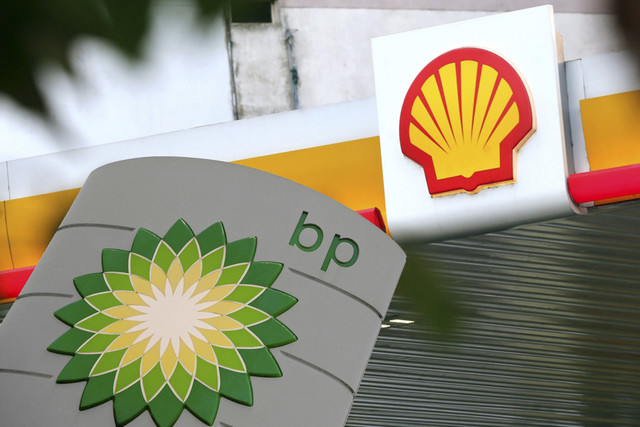 Ilustrasi SBPU Shell dan BP. Foto: REUTERS