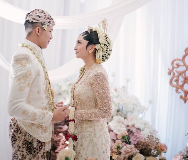 Valerie Tifanka menikah. Foto: Instagram/valtinka