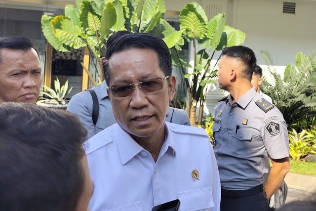 Menteri Hukum, Supratman Andi Agtas jelang Sidang Kabinet Paripurna (SKP) di Istana Merdeka, Jakarta Pusat, Senin (5/5/2025). Foto: Luthfi Humam/kumparan