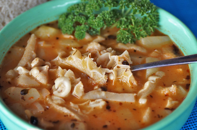 Ilustrasi cara merebus babat agar cepat empuk tanpa presto. Sumber: Pixabay/ivabalk