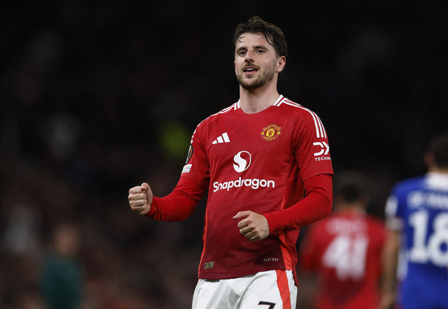 Pemain Manchester United, Mason Mount, merayakan kemenangan usai kalahkan Athletic Bilbao pada 8 Mei 2025. Foto: Reuters/Jason Cairnduff