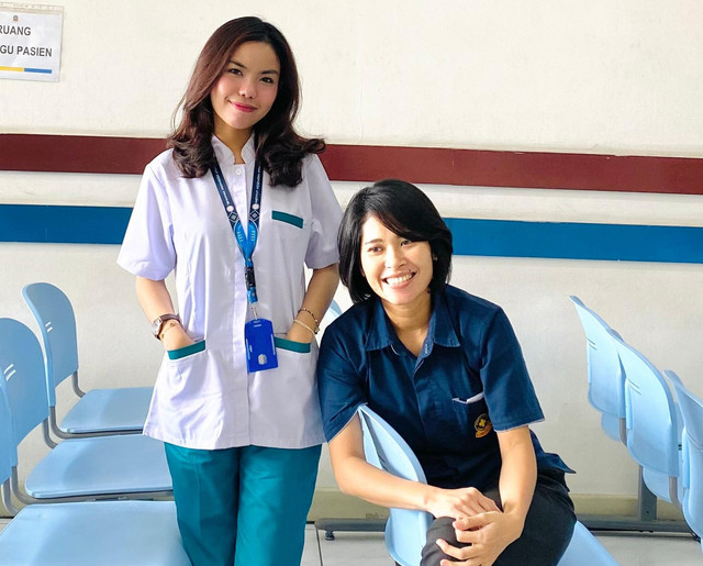 Interviewer dan Narasumber