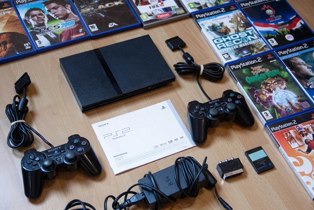Ilustrasi harga hardisk ps2. Sumber: denise jans/unsplash