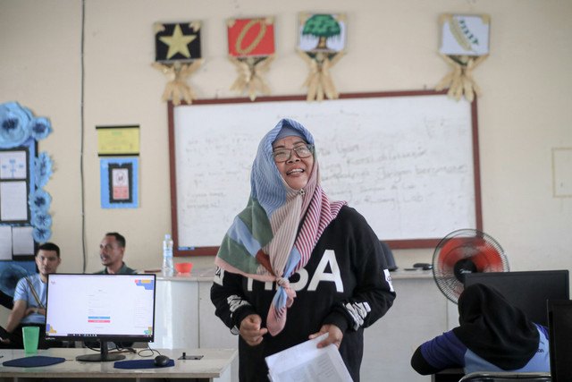 PPG Guru Tertentu diselenggarakan oleh pemerintah untuk guru yang sudah mengajar namun belum memiliki sertifikat pendidik. Foto: Unsplash