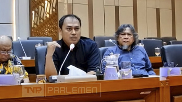 Suasana RDPU Komisi IX DPR dengan Ikatan Dokter Anak Indonesia (IDAI) di kompleks Parlemen, Senayan, Jakarta, Rabu (14/5/2025). Foto: Youtube/Sekretariat Presiden