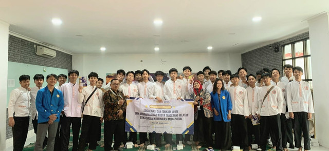 Urgensi Sosialisasi UU ITE di Kalangan Gen-Z