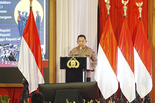 Kapolri Jenderal Listyo Sigit Prabowo saat memberi pidato di Rakernis Brimob. Foto: Dok. Istimewa