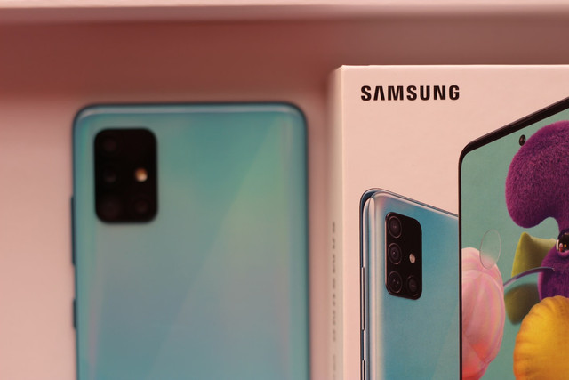 Ilustrasi Rekomendasi HP Samsung Terbaik 2025, Unsplash/Ravi Sharma