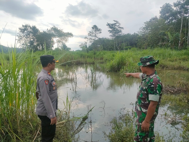 Kubangan bekas tambang pasir di Sedayu, Bantul, yang menjadi lokasi tenggelam seorang anak hingga tenggelam. Foto: Polres Bantul