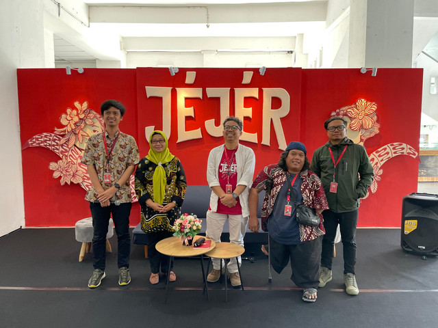 Konferensi Pers Suluh Sumurup Art Festival 2025 bertemakan 'Jejer' yang berlangsung pada 15-31 Mei 2025 di TBY. Foto: Dok. Yusufhay/Pandangan Jogja