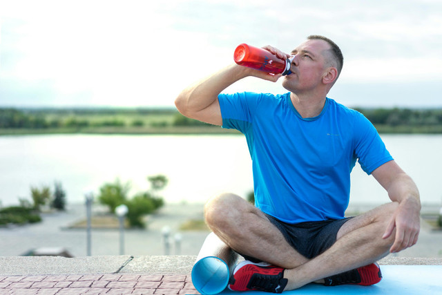 Ilustrasi Rekomendasi tumbler untuk cowok - Sumber: pexels.com/@freestockpro