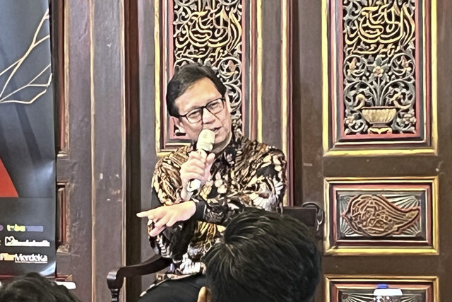 Menkes Budi Gunadi Sadikin dalam acara Double Check 'Bagaimana Visi Kesehatan Era Prabowo?' di Cemara 6 Galeri, Toetri Heraty Museum, Jakarta Pusat, Sabtu (17/5/2025). Foto: Alya Zahra/kumparan 