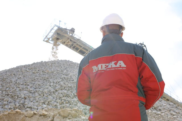 Teknik Geologi Kerja Apa. Foto hanya ilustrasi, bukan tempat sebenarnya. Sumber: Pexels/Soner Mazlum