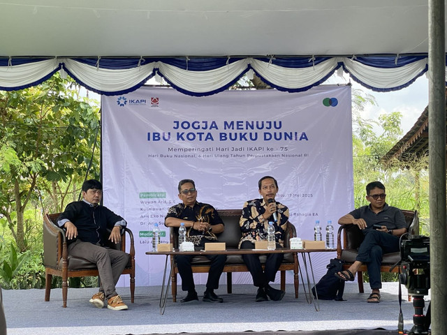 Talkshow Jogja Ibu Kota Buku Dunia, di Akademi Bahagia EA, di Sleman, Sabtu (17/5). Foto: Resti Damayanti / Pandangan Jogja