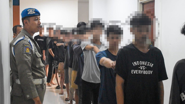 Pelajar yang terlibat tawuran. Foto: Diskominfo Surabaya 