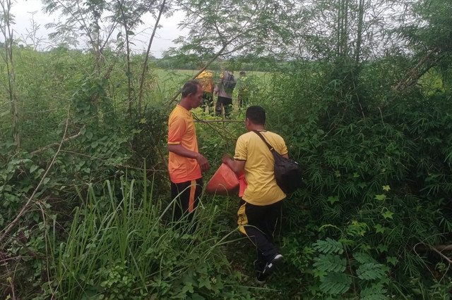 Penemuan kerangka perempuan di depan Sumut Sport Center. Foto: Polres Deli Serdang