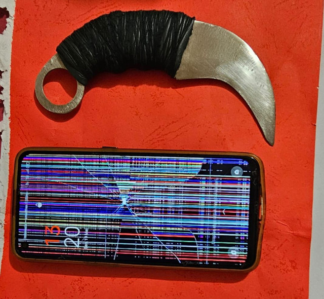 Barang bukti yang diamankan dari kedua pelaku. Foto: Dok. Polsek Pontianak Barat.