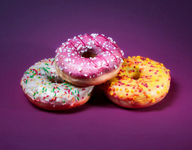 Ilustrasi tips bikin donat tanpa ragi. Foto: Pexels.com/Jakub Zerdzicki