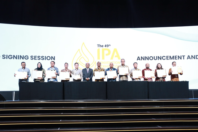 PT Pertamina Hulu Energi (PHE) menandatangani 10 Perjanjian Jual Beli Gas (PJBG) pada The 49th IPA Convention & Exhibition di ICE BSD, Tangerang, Selasa (20/5/2025). Foto: Dok. Pertamina
