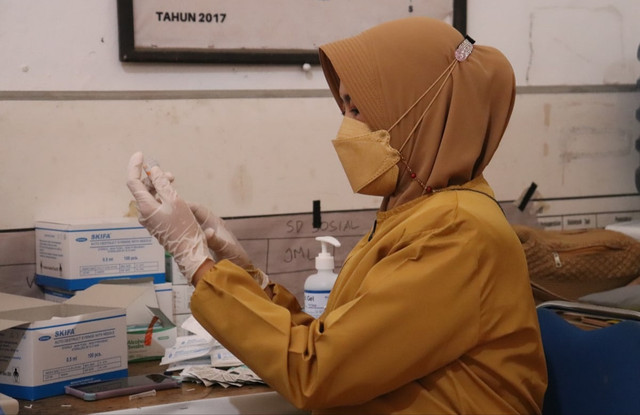 Ilustrasi Syarat Membuat Surat Keterangan Sehat   Sumber Unsplash/Mufid Majnun