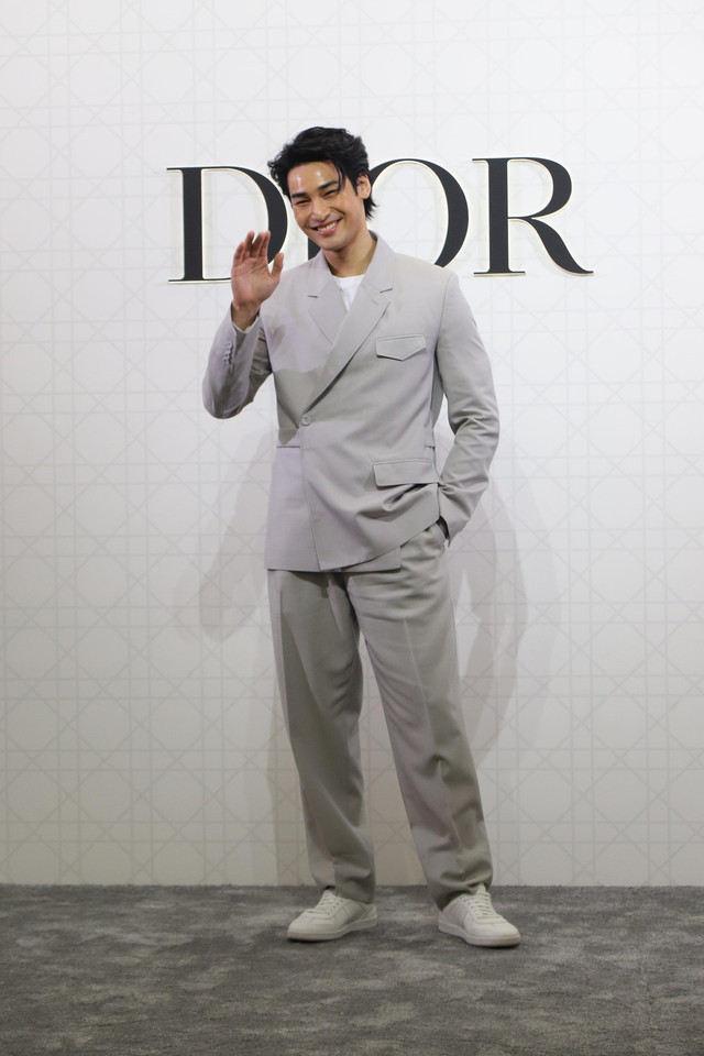 Pengalaman Singkat Bertemu Apo Nattawin dan Melihat Butik Baru Dior Indonesia. Foto: Iqbal Firdaus/kumparan