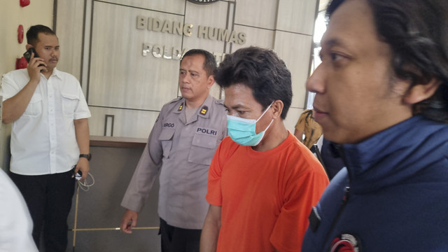 Kurir sabu berinisial KF, Rabu (21/5/2025). Foto: Farusma Okta Verdian/kumparan