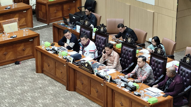 Suasana RDPU Komisi III DPR dengan Ketum Pascasarjana Hukum Indonesia dan Ketua Advokat Perempuan Indonesia (API) di Kompleks Parlemen Senayan, Jakarta, Kamis (22/5/2025). Foto: Luthfi Humam/kumparan