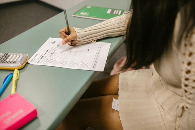 Ilustrasi soal UAS PJOK kelas 6 semester 2 dan kunci jawabannya. Foto: Pexels.com/RDNE Stock project