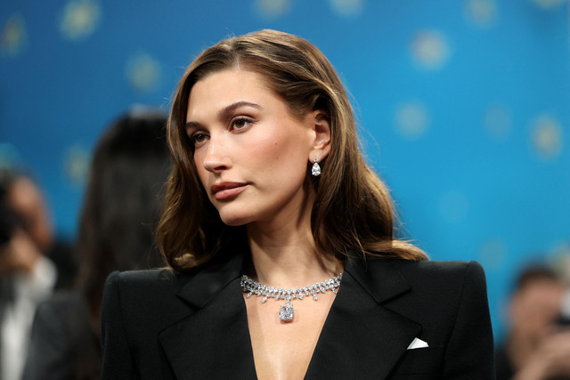Hailey Bieber menghadiri Met Gala di New York City, New York, AS. Foto: Mario Anzuoni/REUTERS