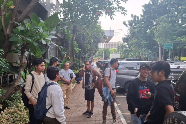 Direktur Eksekutif Amnesty Internasional Indonesia Usman Hamid saat di temui di Polda Metro Jaya, Jakarta Selatan, Kamis (22/5/2025). Foto: Rayyan Farhansyah/kumparan