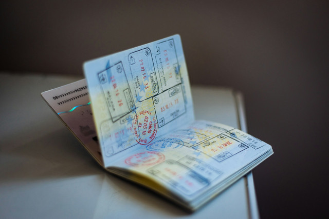 Visa Schengen Berlaku Berapa Lama? Foto hanya sebagai ilustrasi, bukan gambar sebenarnya. Sumber foto: Unsplash-Global Residence Index