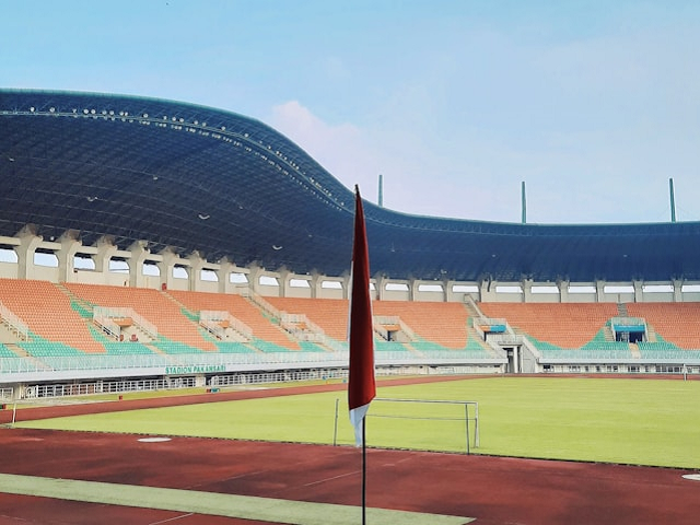 Ilustrasi jadwal Liga 1 hari ini live. Sumber: unsplash.com/RevanPratama.