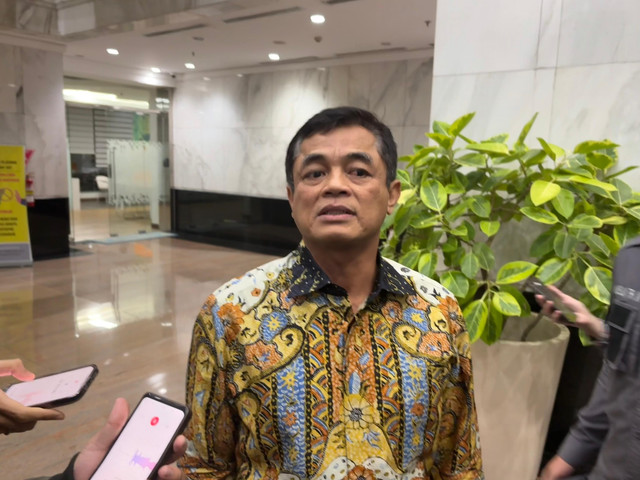 Dirjen Bea dan Cukai Kemenkeu, Djaka Budhi Utama di Kantor Kemenkeu, Jumat (23/5/2023). Foto: Widya Islamiati/kumparan