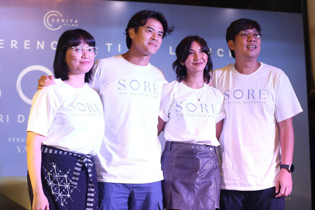 Daftar pemain film Sore: Istri dari Masa Depan/Foto: Agus Apriyanto